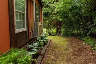 6345 Overland Trail, Maple Falls, WA 98226 - Photo 7