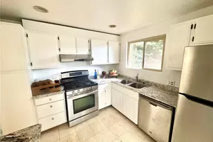 4016 Burton Pl W, Seattle, WA 98199 - Photo 9