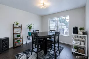 11218 215th Ave E, Bonney Lake, WA 98391 - Photo 7