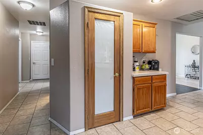 11218 215th Avenue E, Bonney Lake, WA 98391 - Photo 13