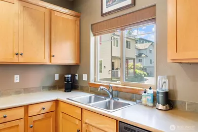6617 198th Place SW, Lynnwood, WA 98036 - Photo 11