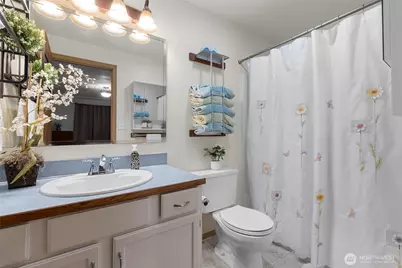21827 Crest Lane SE, Yelm, WA 98597 - Photo 15