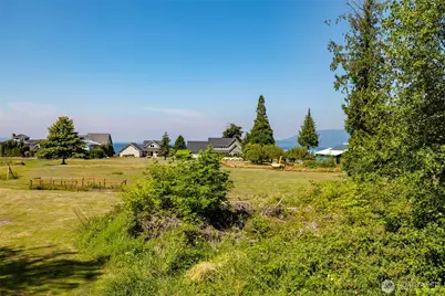 4919 G Loop Road, Bow, WA 98232 - Photo 35