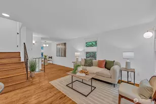 2315 B Franklin Ave E, Seattle, WA 98102 - Photo 3