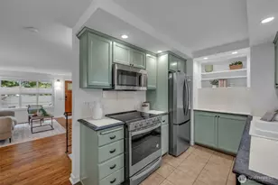 2315 B Franklin Ave E, Seattle, WA 98102 - Photo 9