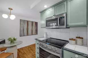2315 B Franklin Ave E, Seattle, WA 98102 - Photo 13