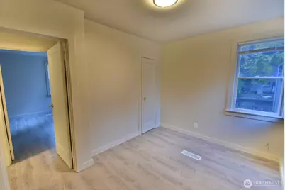 5522 NE 193rd Street, Lake Forest Park, WA 98155 - Photo 7