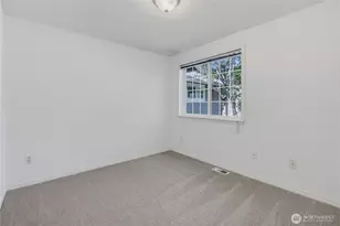 19203 108th St E, Bonney Lake, WA 98391 - Photo 15