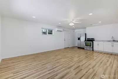 19203 108th Street E, Bonney Lake, WA 98391 - Photo 31