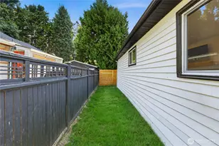 12215 44th Ave S, Tukwila, WA 98178 - Photo 25