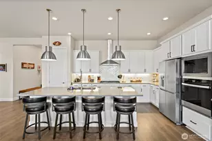 20819 150th St E, Bonney Lake, WA 98391 - Photo 3