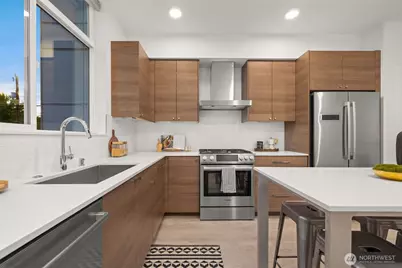 3551 Wallingford Avenue N, Seattle, WA 98103 - Photo 5