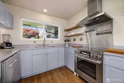 3919 Cliffside Drive, Bellingham, WA 98225 - Photo 27