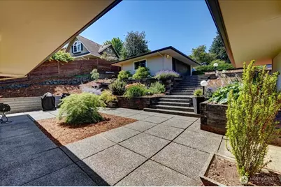 10837 Evergreen Terrace SW, Lakewood, WA 98498 - Photo 3