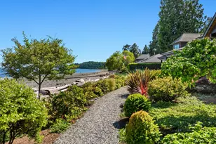 5128 Rockaway Beach Rd NE, Bainbridge Island, WA 98110 - Photo 35