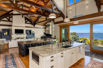 5128 Rockaway Beach Road NE, Bainbridge Island, WA 98110 - Photo 17