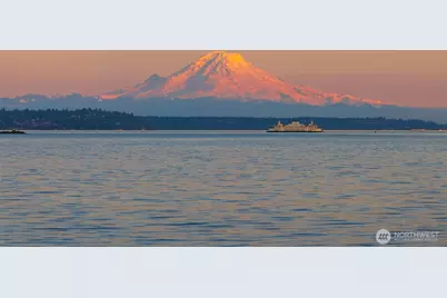 5128 Rockaway Beach Road NE, Bainbridge Island, WA 98110 - Photo 7