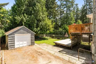 14032 Stone Ave N, Seattle, WA 98133 - Photo 19