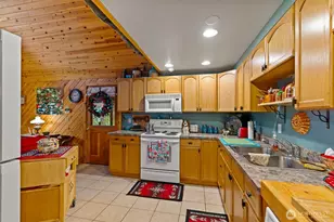 8040 N Fork Rd, Yakima, WA 98903 - Photo 13