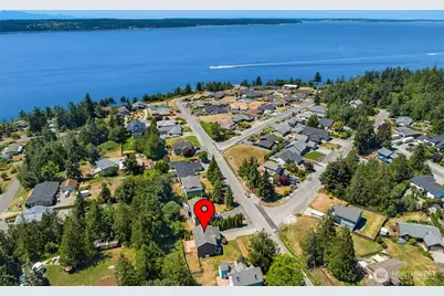 841 Admiralty Way, Camano Island, WA 98282 - Photo 27