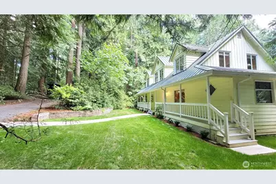 2015 290th Avenue NE, Carnation, WA 98014 - Photo 3