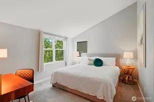 9423 Roosevelt Way NE, Seattle, WA 98115 - Photo 19