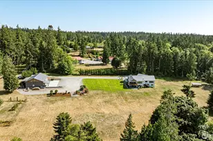 3807 Taylor Rd, Oak Harbor, WA 98277 - Photo 5