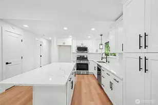19414 1st Ave SE, Bothell, WA 98012 - Photo 9