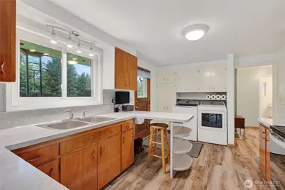 8370 Lusk Road, Concrete, WA 98237 - Photo 13