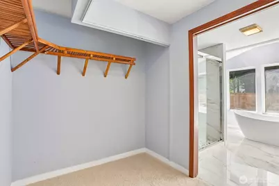 16220 Ambaum Boulevard S, Burien, WA 98148 - Photo 23