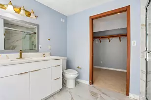 16220 Ambaum Blvd S, Burien, WA 98148 - Photo 25