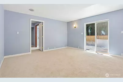 16220 Ambaum Boulevard S, Burien, WA 98148 - Photo 19