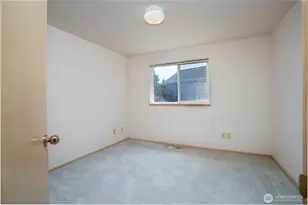 176 Eagle Ridge Dr E, Puyallup, WA 98374 - Photo 25