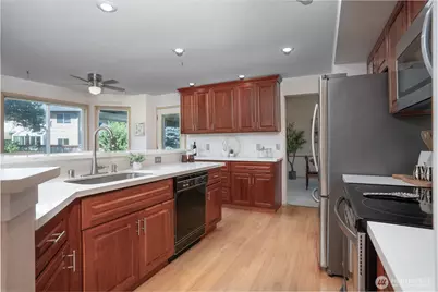 176 Eagle Ridge Drive E, Puyallup, WA 98374 - Photo 11