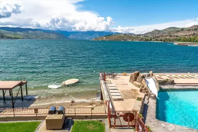 322 W Woodin 301 & 301A Avenue, Chelan, WA 98816 - Photo 17