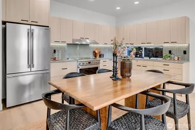 4405 S Holly Street, Seattle, WA 98118 - Photo 9