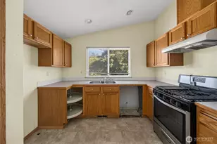 1220 184th St Ct E, Spanaway, WA 98387 - Photo 7