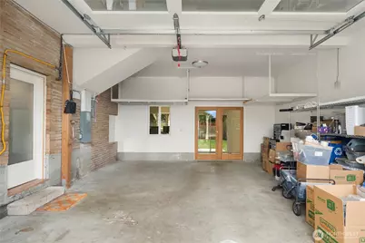 8505 21st Avenue NW, Seattle, WA 98117 - Photo 23