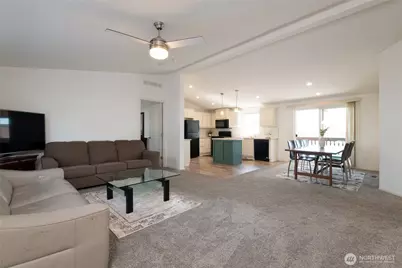 23708 Locust Way #64, Bothell, WA 98021 - Photo 3