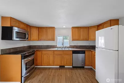 7545 S Dillard Avenue, Concrete, WA 98273 - Photo 11