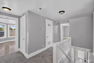 820 S J St, Tacoma, WA 98405 - Photo 7