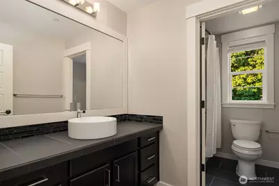 7123 172nd Avenue SE, Bellevue, WA 98006 - Photo 21
