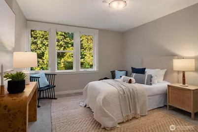 7123 172nd Avenue SE, Bellevue, WA 98006 - Photo 19