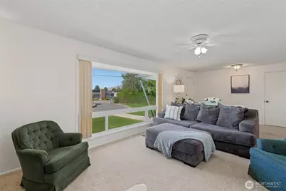 1313 Castlerock Avenue, Wenatchee, WA 98801 - Photo 9