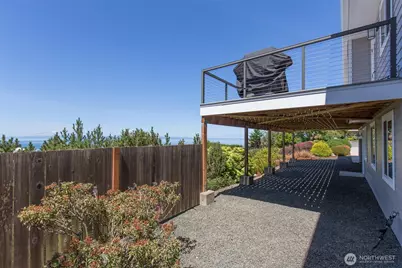 172 Sea View Drive, Port Angeles, WA 98362 - Photo 33