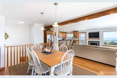 172 Sea View Drive, Port Angeles, WA 98362 - Photo 5