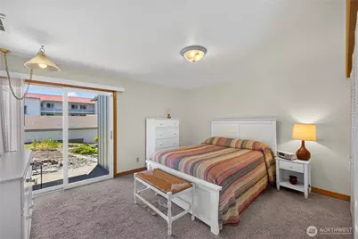 1710 Skyline Way #101, Anacortes, WA 98221 - Photo 15