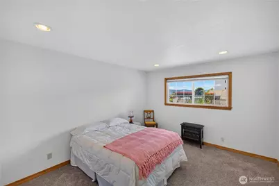 1710 Skyline Way #101, Anacortes, WA 98221 - Photo 21