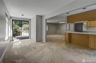 10035 NE 28th Pl, Bellevue, WA 98004 - Photo 9