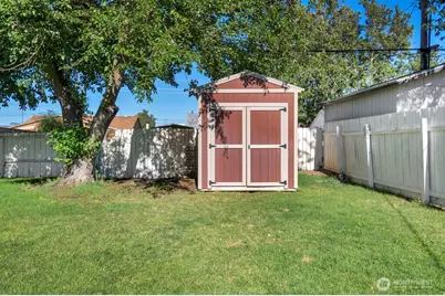 708 Sanford Avenue, Richland, WA 99352 - Photo 17